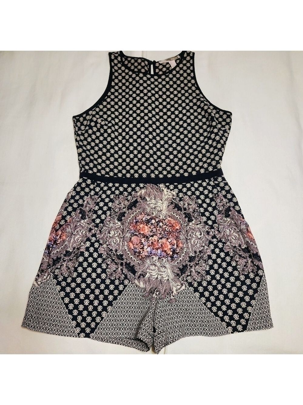 Forever 21 Fleur-de-lis Floral Romper Navy Beige Large - Picture 8 of 12
